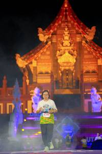 BIB: 800, 002
                            <button type="button" onclick="openModal(22476343)" class="btn btn-primary btn-sm float-right btn-popup" data-toggle="modal" data-target=".modal-high-quality">
                        <i class="fas fa-shopping-cart"></i> Add to Cart
                    </button>
                                            <button type="button" onclick="isThisMe(22476343, true)" class="btn btn-success btn-sm float-right btn-popup btn-isme hidden" data-toggle="tooltip" data-placement="bottom" title="นี่คือรูปของคุณใช่ไหม คลิกที่นี่เพื่อเอาเข้าอัลบั้ม">
                        <i class="fas fa-plus"></i> Add to album
                    </button>
                    <button type="button" onclick="isThisMe(22476343, false)" class="btn btn-warning btn-sm float-right btn-popup btn-isnotme hidden">
                        <i class="fas fa-ban"></i> Remove from album
                    </button>